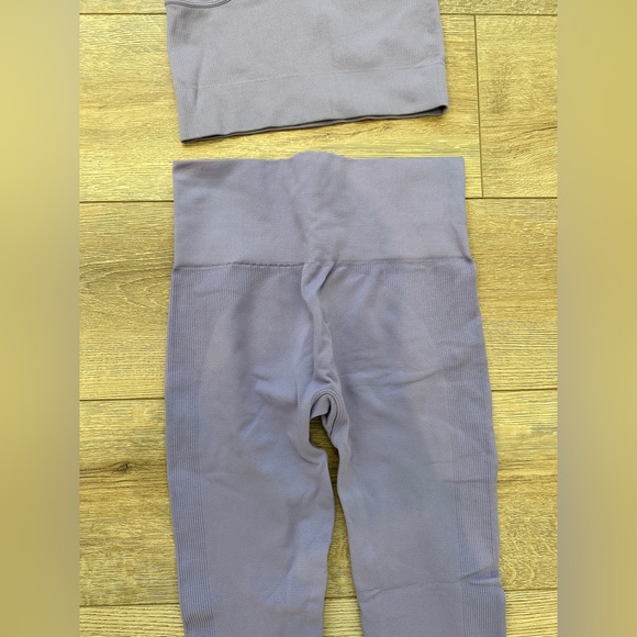 SET ACTIVE x Madelyn Cline Sculptflex Set - Picture 5 of 8